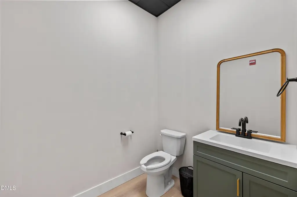 Picture 19