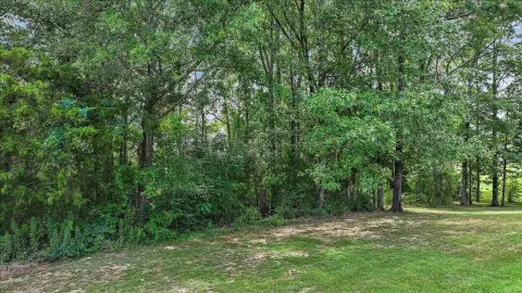 Land in Oakhurst Subdivision