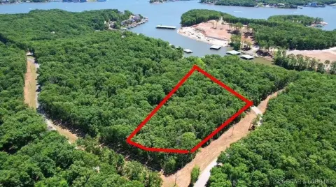 Sunrise Beach Acreage with Lakefront