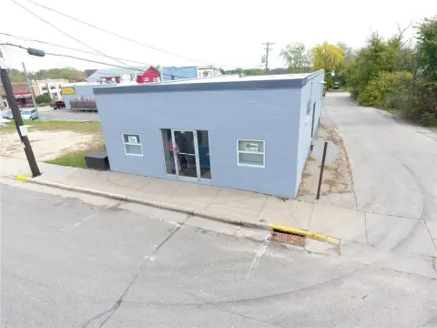 Downtown Commercial Buildings with Apartment