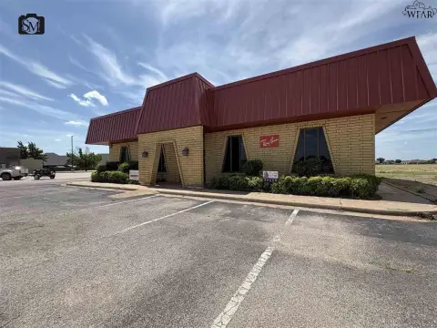 Burkburnett Office Building For Sale