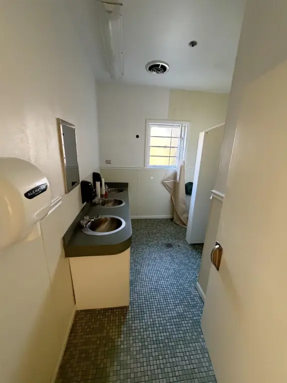 Picture 17