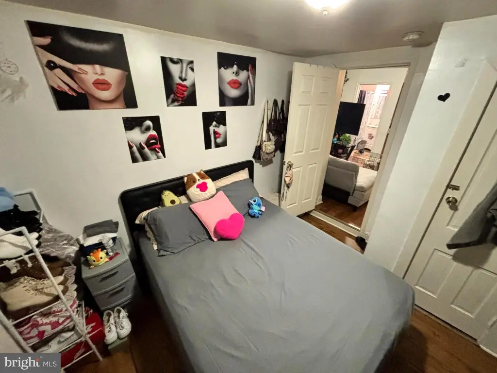 Picture 10