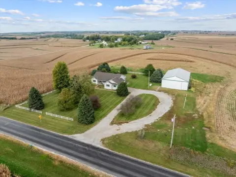 Glenwood Ranch with Acreage