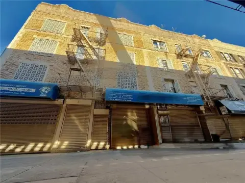 Kensington Mixed-Use Investment Opportunity