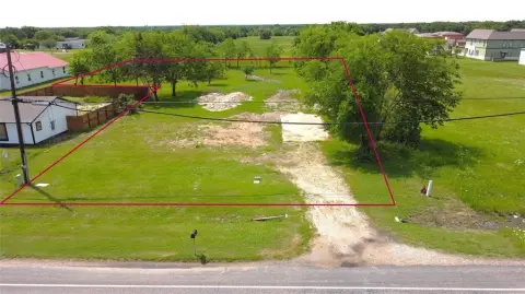 Commercial Lot Near Lake Tawakoni