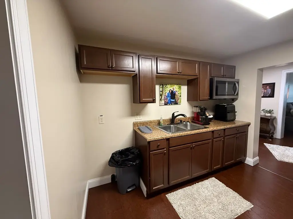 Picture 28