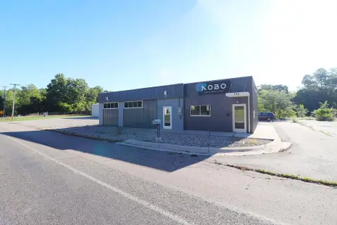Retail Space with Parking