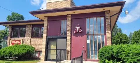Medical Office Building with Elevator