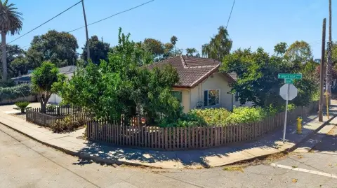 Duplex with Detached Garage