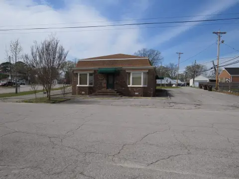 Red Bay Office Building