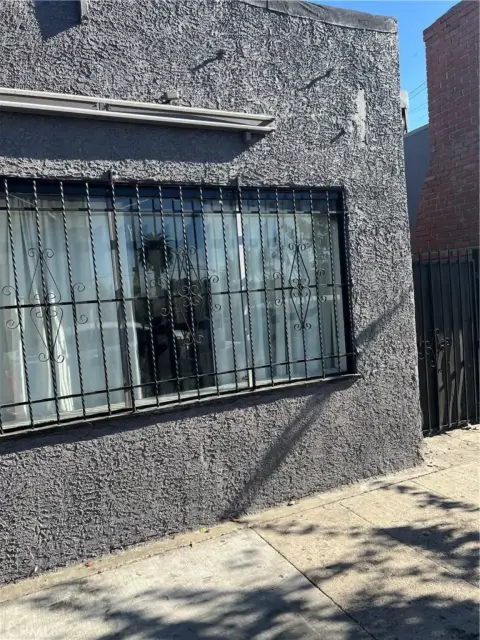 Renovated Office Space Near USC