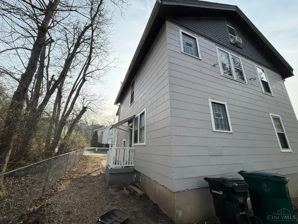 Picture 10