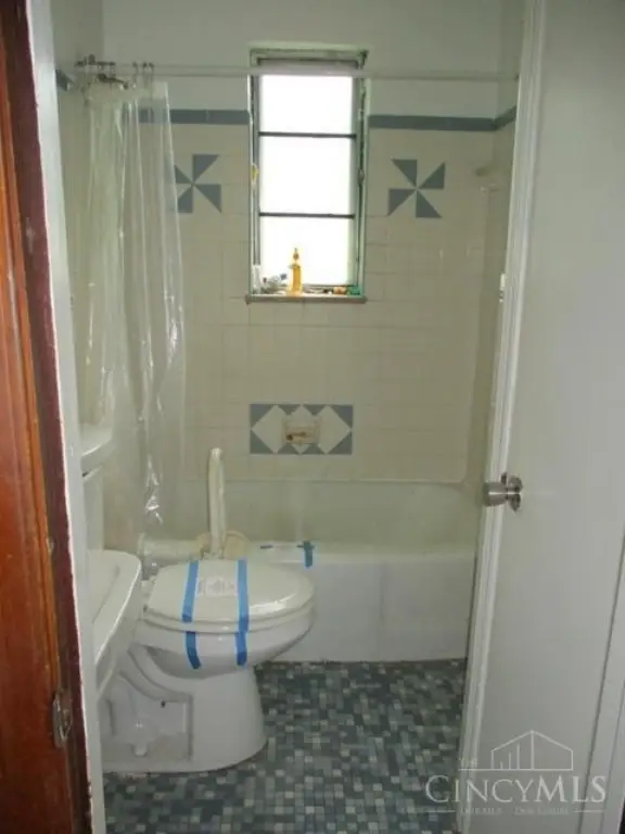 Picture 13