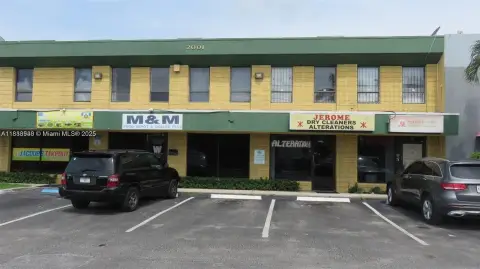 Pompano Beach Retail/Office Space