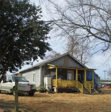 Gainesville Retail Opportunity For Sale