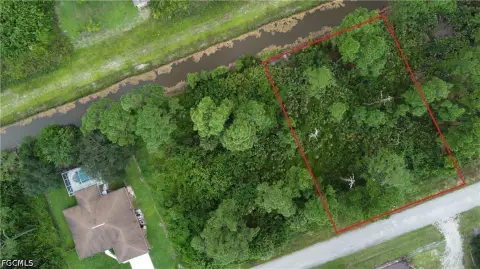 Residential Lot in Lehigh Acres