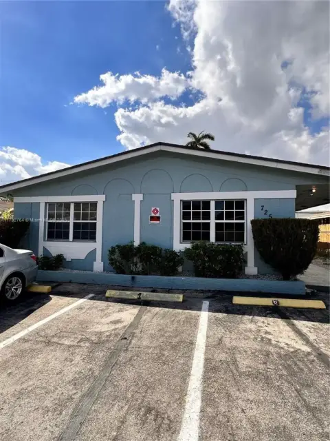 Fort Lauderdale Fourplex Investment Opportunity