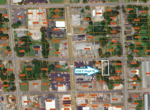 Vacant Lot in Downtown Whiteville