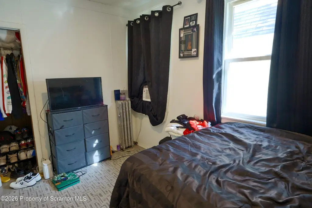 Picture 12
