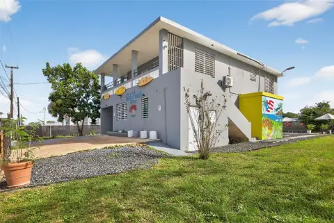 Remodeled Duplex in Arecibo, PR