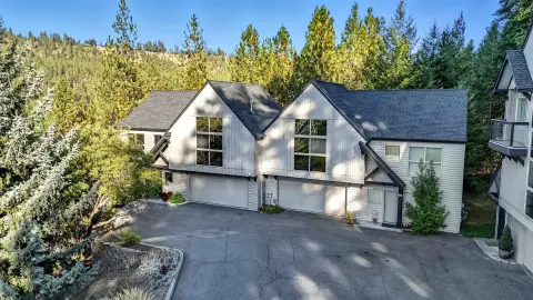 Remodeled Townhome Near Downtown Spokane