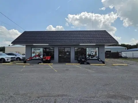 Updated Flex Space with Showroom