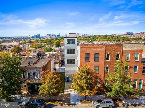 Highlandtown Multifamily with Development Potential