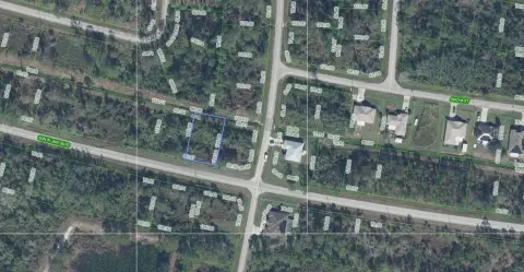 Land in Sebring, Florida