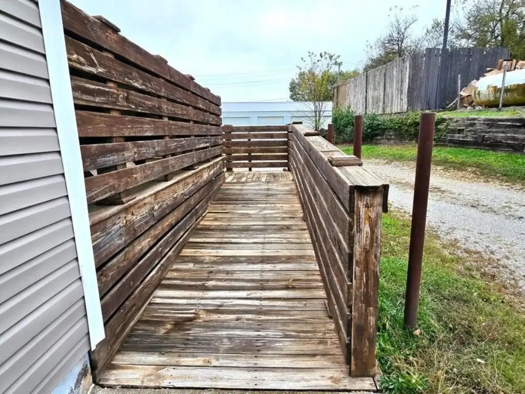 Picture 25