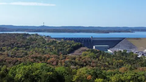 Hollister Land with Panoramic Views