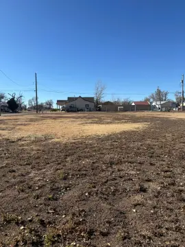 Land in Sunray, Texas