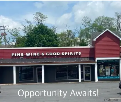 High-Traffic Commercial Space in Johnstown