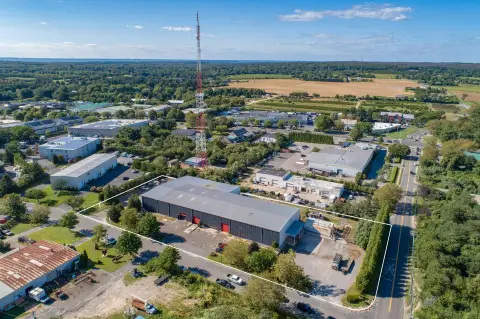 Southampton Warehouse with Office Space