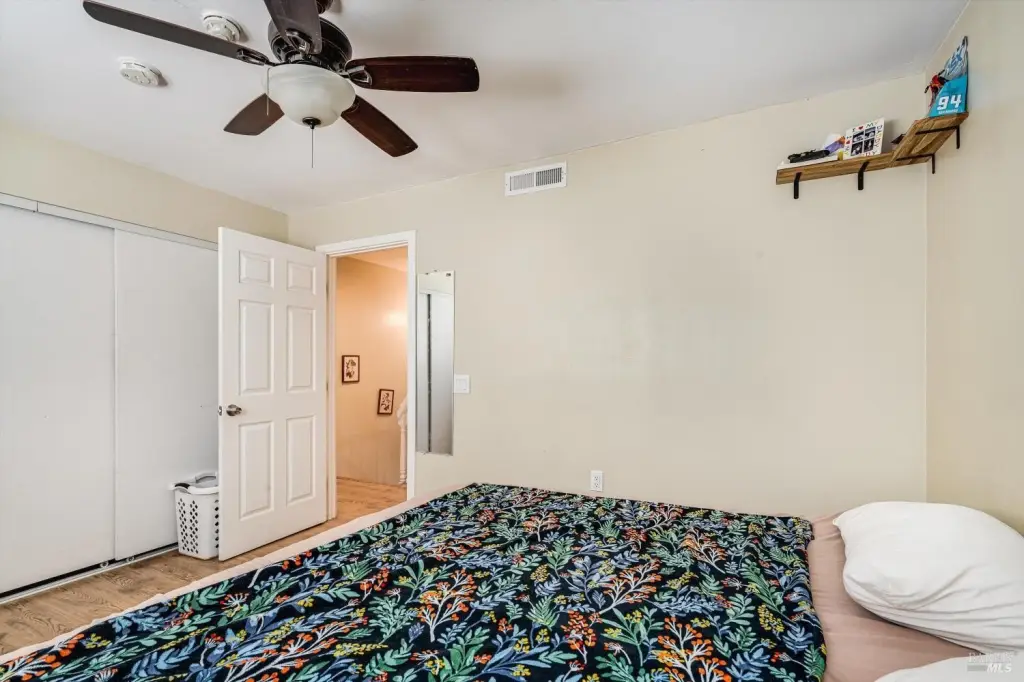 Picture 25