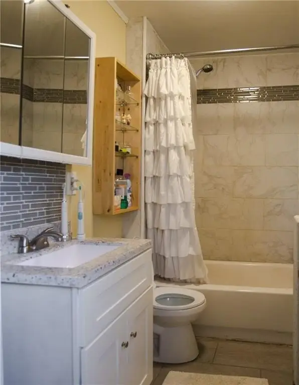 Picture 11