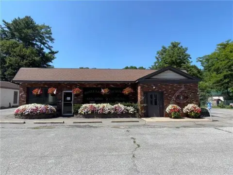Mixed-Use Property with Restaurant
