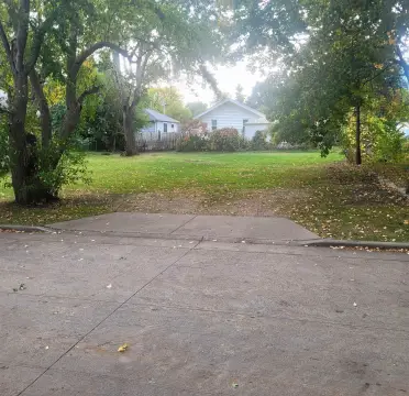 Residential Lot in Oshkosh, WI
