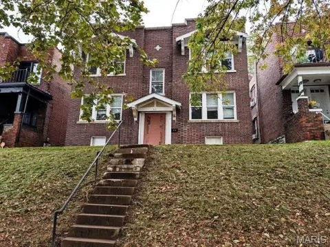 St Louis Four Family Property