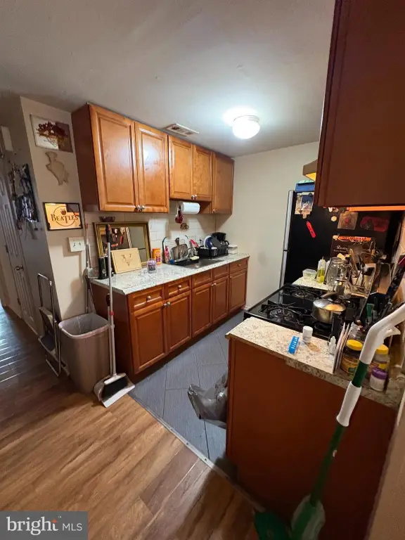 Picture 18