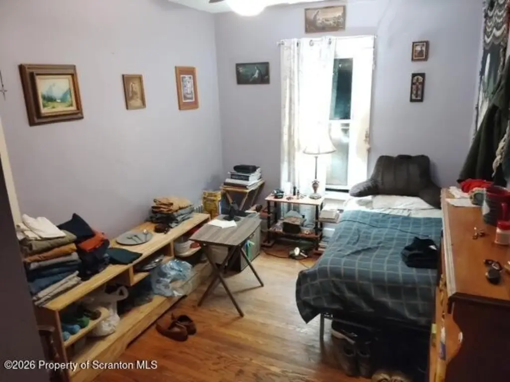 Picture 16