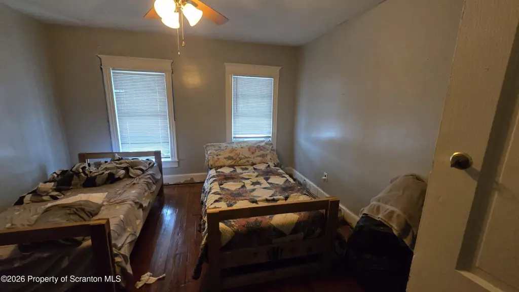 Picture 36