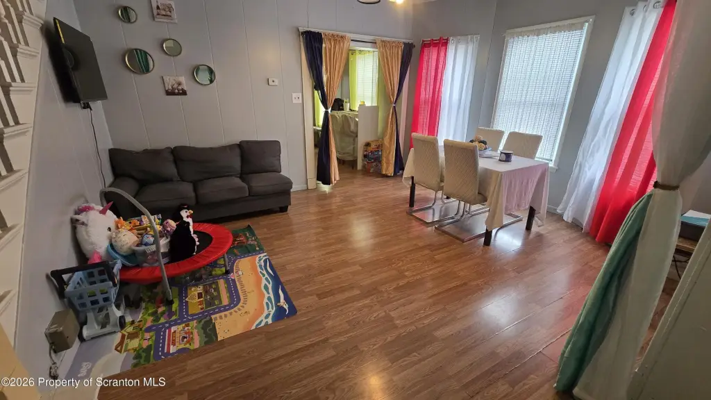 Picture 25