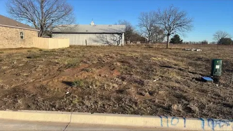 Residential Land in Leonard, TX