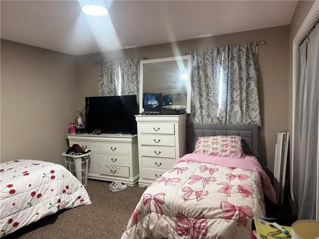 Picture 19