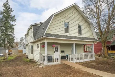 Craftsman Triplex with Rental Income
