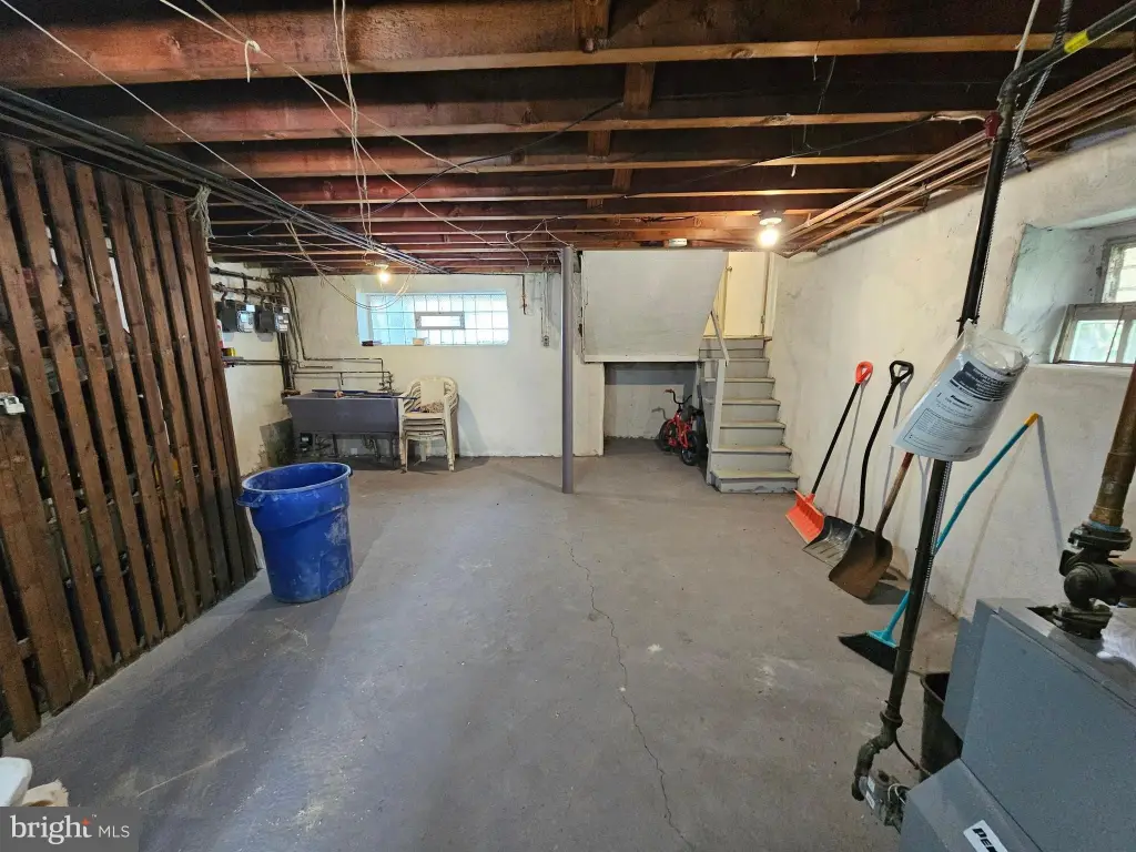 Picture 19