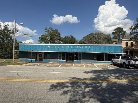 Commercial Corner Lot