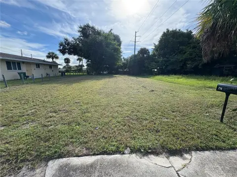 Residential Lot in Cocoa, FL
