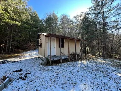 Secluded Land Bordering National Forest